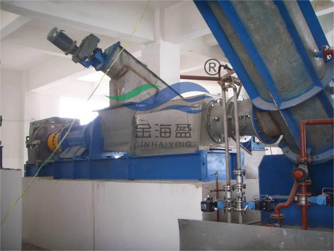 螺旋壓榨破碎機帶水印.png